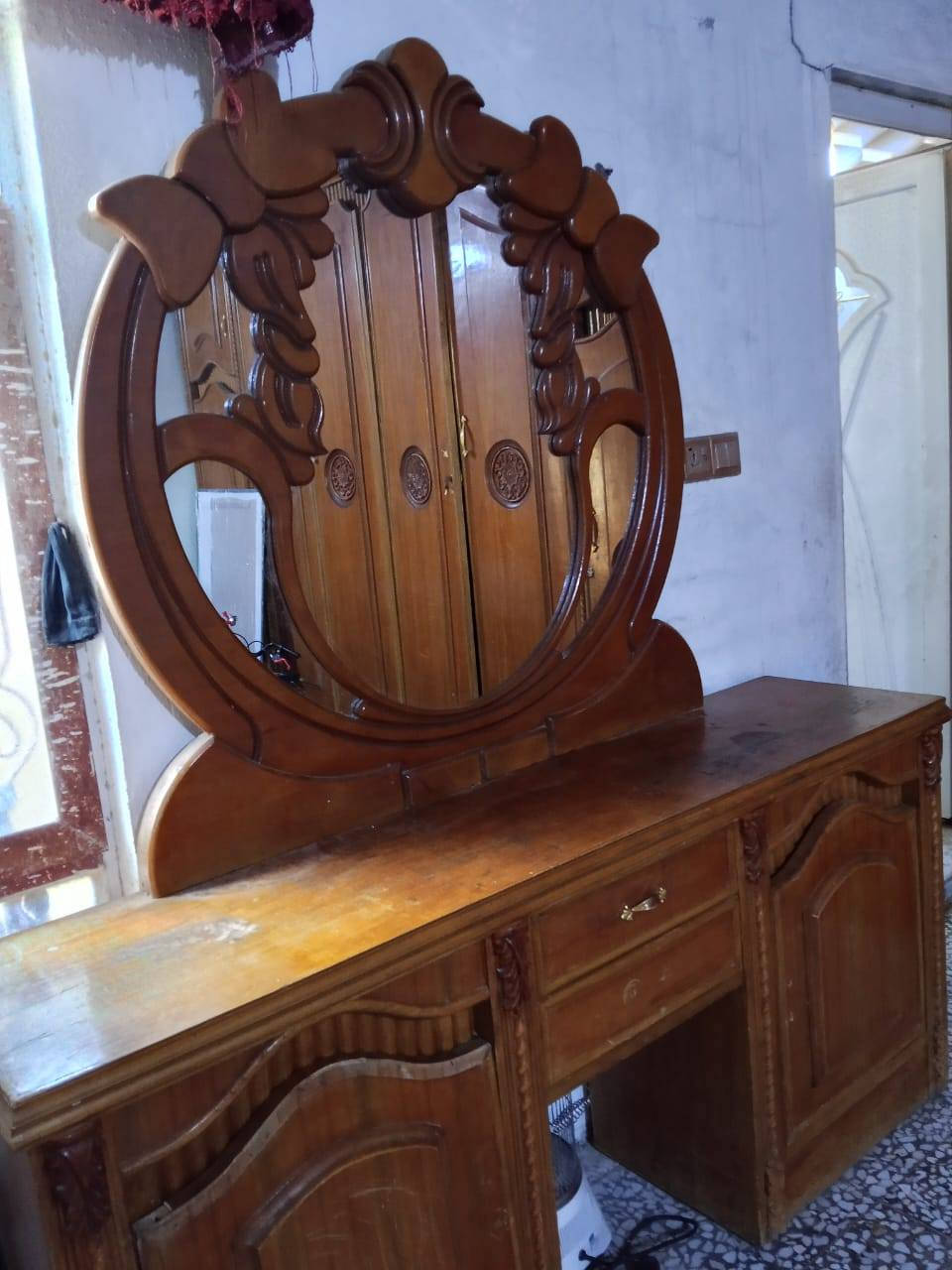 غرفة نوم نجاره عراقي صاج داخل خارج نجاره ثكيله درجه اولى
السعر 650 مجال بسيط 
بابل الهاشميه ***********
