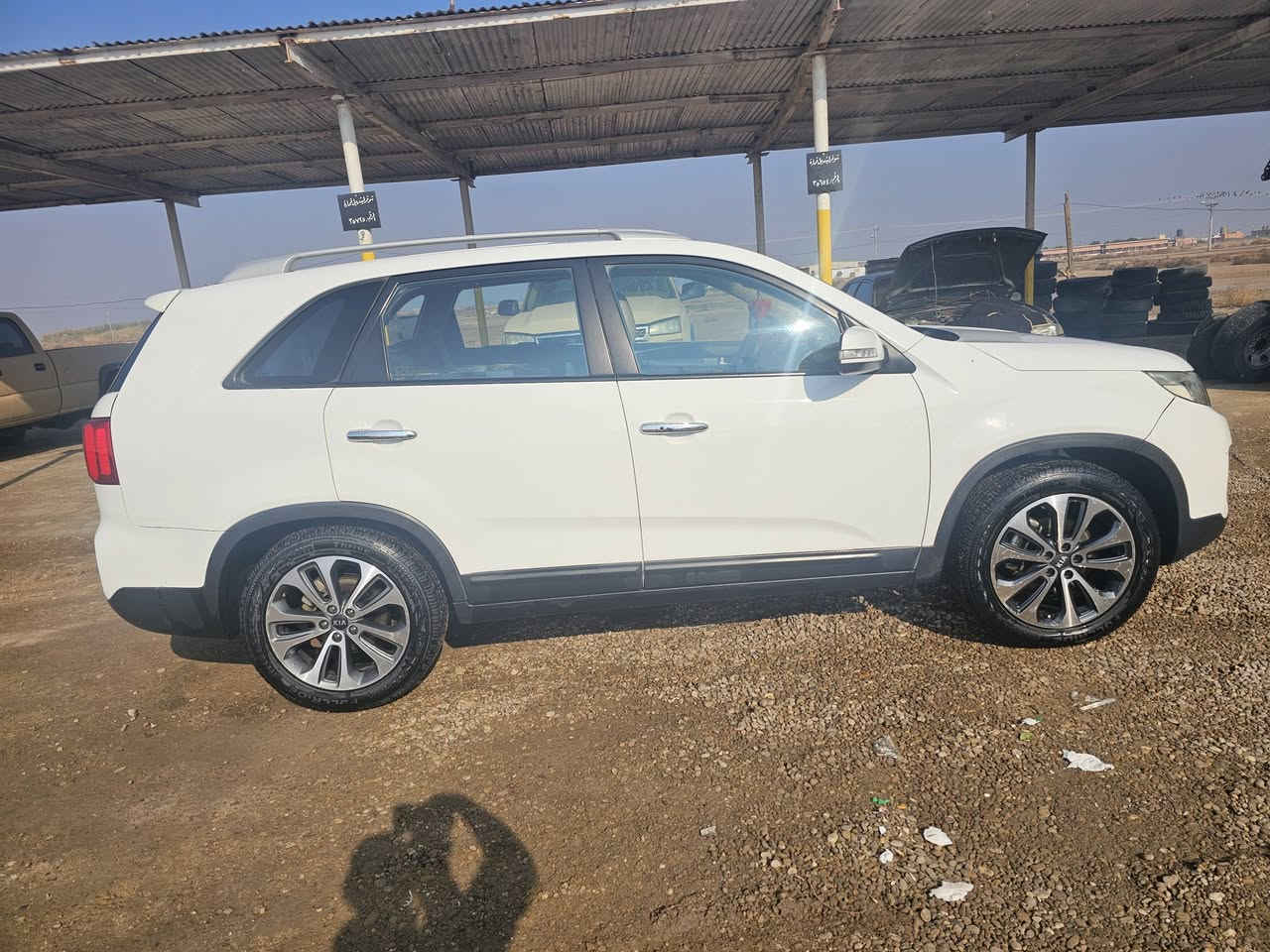 سورينتو ٢٠١٤/خليجي /رقم بغداد/بأسمي سنوية لغاية٢٠٢٩/ سته سلندر/ماشيه ١١٣الف/بصمه/حساسات امامي خلفي/كاميرا بلاديه/شاشه اندرويد/اشاير بلمري/مري شفط/ارضيه مغلفه جلد/السياره مغلفه عازل صوت وحراره/كشنات جلد/كشن السايق كهرباء/السياره بيهه صبغ حافه الجاملغ الخلفي والباقي كفاله/تبريد شغال/السياره موجوده في بغداد /السعر ١٨٥/للتواصل رقمي ***********
