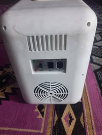 ثلاجه • جديده • تشغيل كهرباء وسيارة