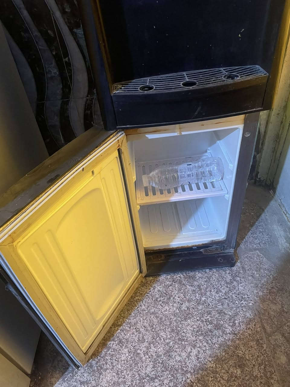 براد شغال حار وبارد وفاتر وبي ثلاجه  سعره ٦٠ الف


**إذا كنت صاحب هذا الإعلان وتريد حذفه لأي سبب، رجاءا أرسل رسالة إلى الدعم الفني**