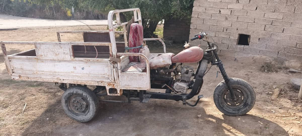 ستوته لبيع سلطان موديل 2009
المكان على طريق الكحلاء  ***********
