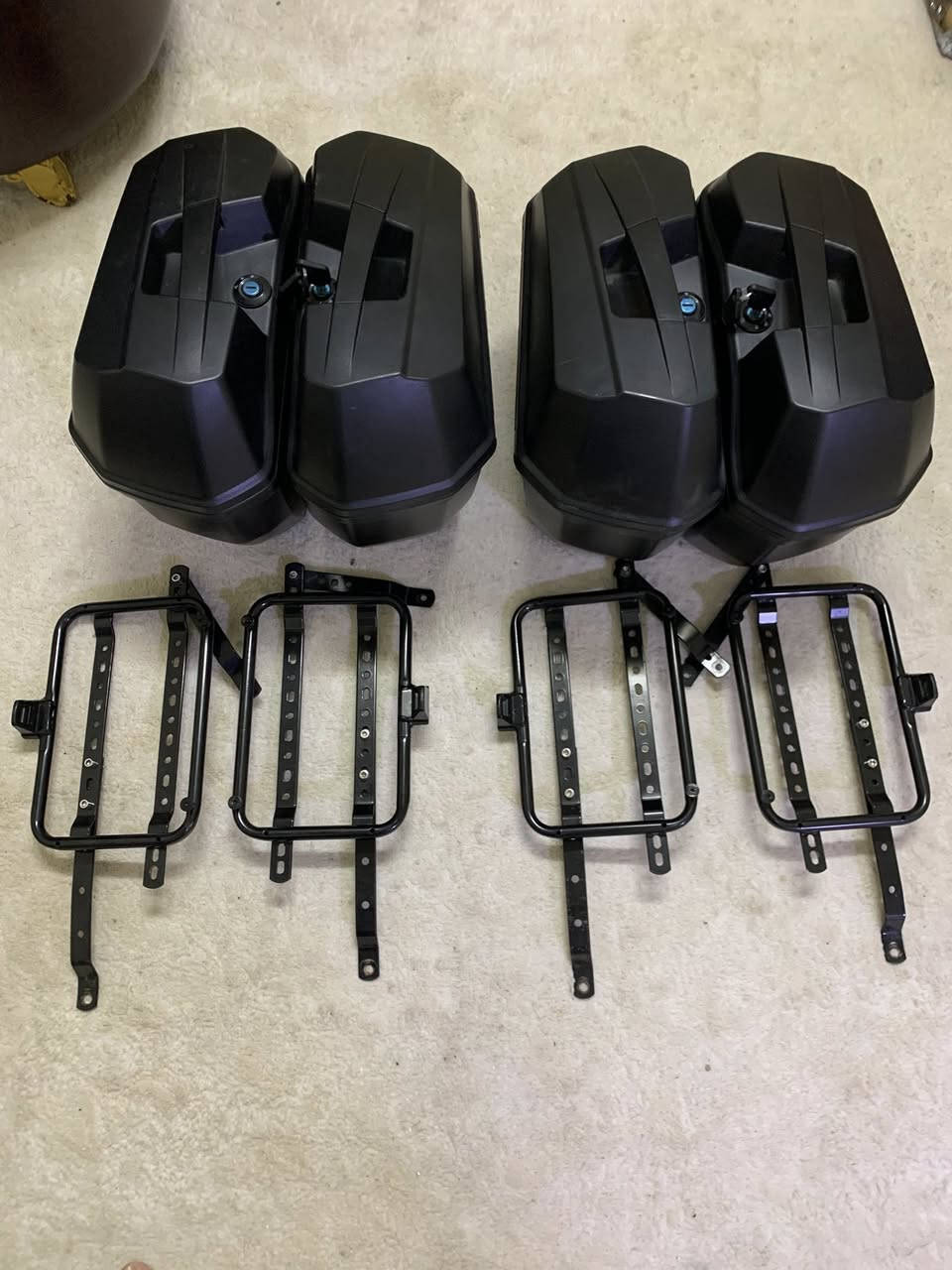 جنط دايوان وبوكسر
مستخدم نضافه 100%
(((( سعر التك التك التك التك التك ))))
100 وبي مجال
——————————————————————-
خوذه قفاز جدا نضيفه
بدون جامه اماميه 
خفيفه الوزن متاذي الرگبه
اعله سعر ابيعها

 توصيل ماعندي  مكاني الفيلق


**إذا كنت صاحب هذا الإعلان وتريد حذفه لأي سبب، رجاءا أرسل رسالة إلى الدعم الفني**