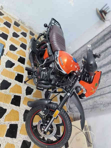 سلام عليكم+
الاسم دايون جبلي+
موديل 2023+قبل شهر نزلت من المعرض♥
العنوان بغداد
اخوان الدراجه خير من الله بس اني اريد ابيع مستعجل عندي ضرف و الرزق عله الله♥ 
اخوان رجائن لا تدخل تعلق وتكسر بسعر الدراجه♥
اخوان قيمو الدراجه بل يرضي الله ولحلال كدام عينكم بل واقع بعد احله♥
واسف عل اطاله 🙏
الرقم  ***********
السعر 2,850 بغداد
