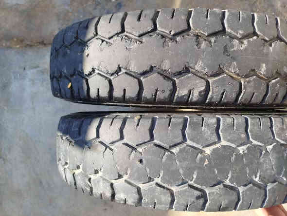 السَلٱمٌ عـَلـْيگمّ-ۈرحـْمّـٌة ٱللـّہ ﯙبُرگـّاتہ. تايرات عدد 2 امامي مال فحل للبيع سعر الزوج ب85الف. وتايرات اُصًلًيےّ كومهو كوري عدد 2 خلفيات حجم 13 ب70الف. ودرع عدد2. سعر الواحد 50 الف. مكان  كوت مركز شراي اتصل وبيك خير وتدلل. ***********. ***********
