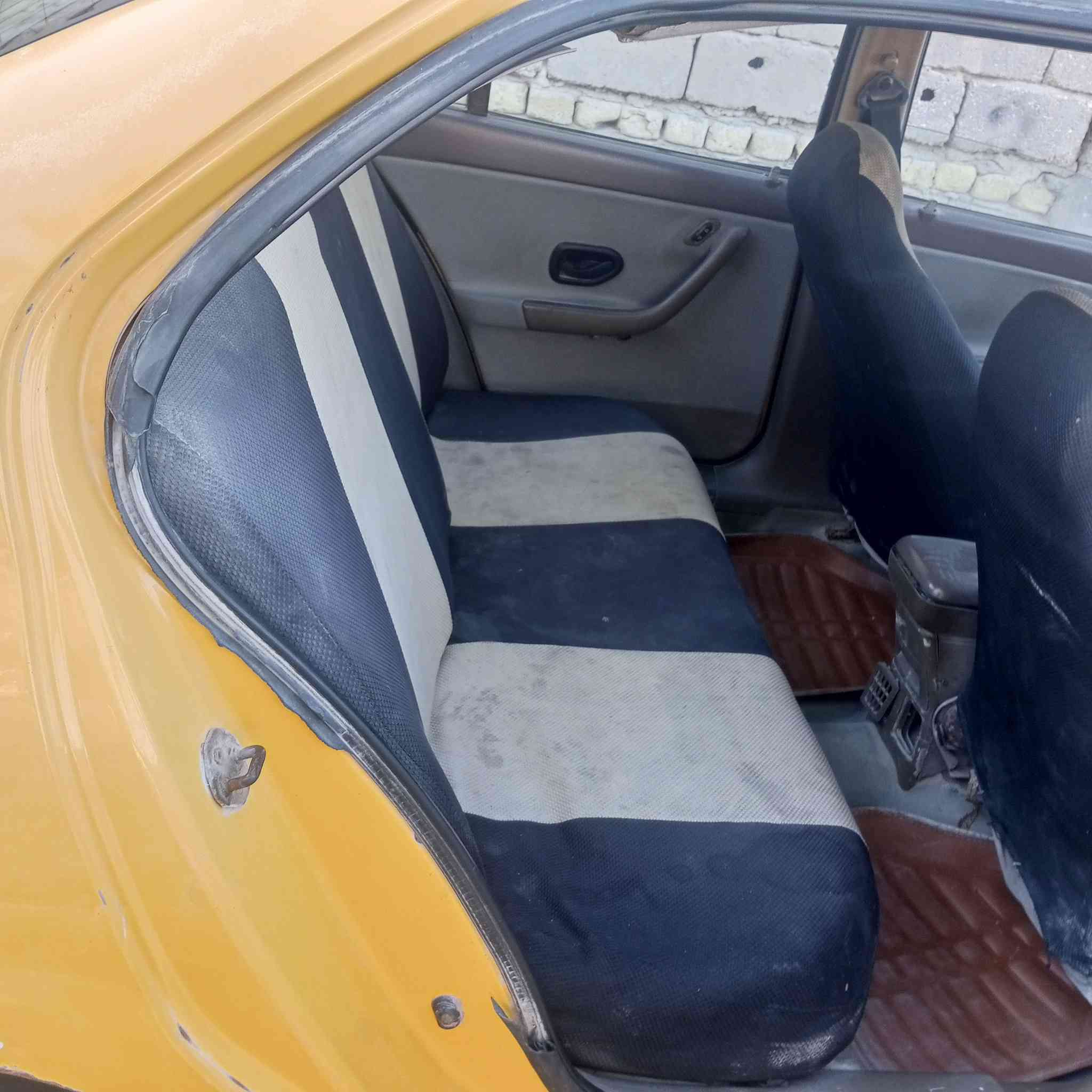 سلام عليكم سمند موديل 11مكفوله من الضربه القويه بيهى بس بنيد طاير للسفتفسار مكلف بلنشر ***********سنويه ما صاقطه بسم الولد
