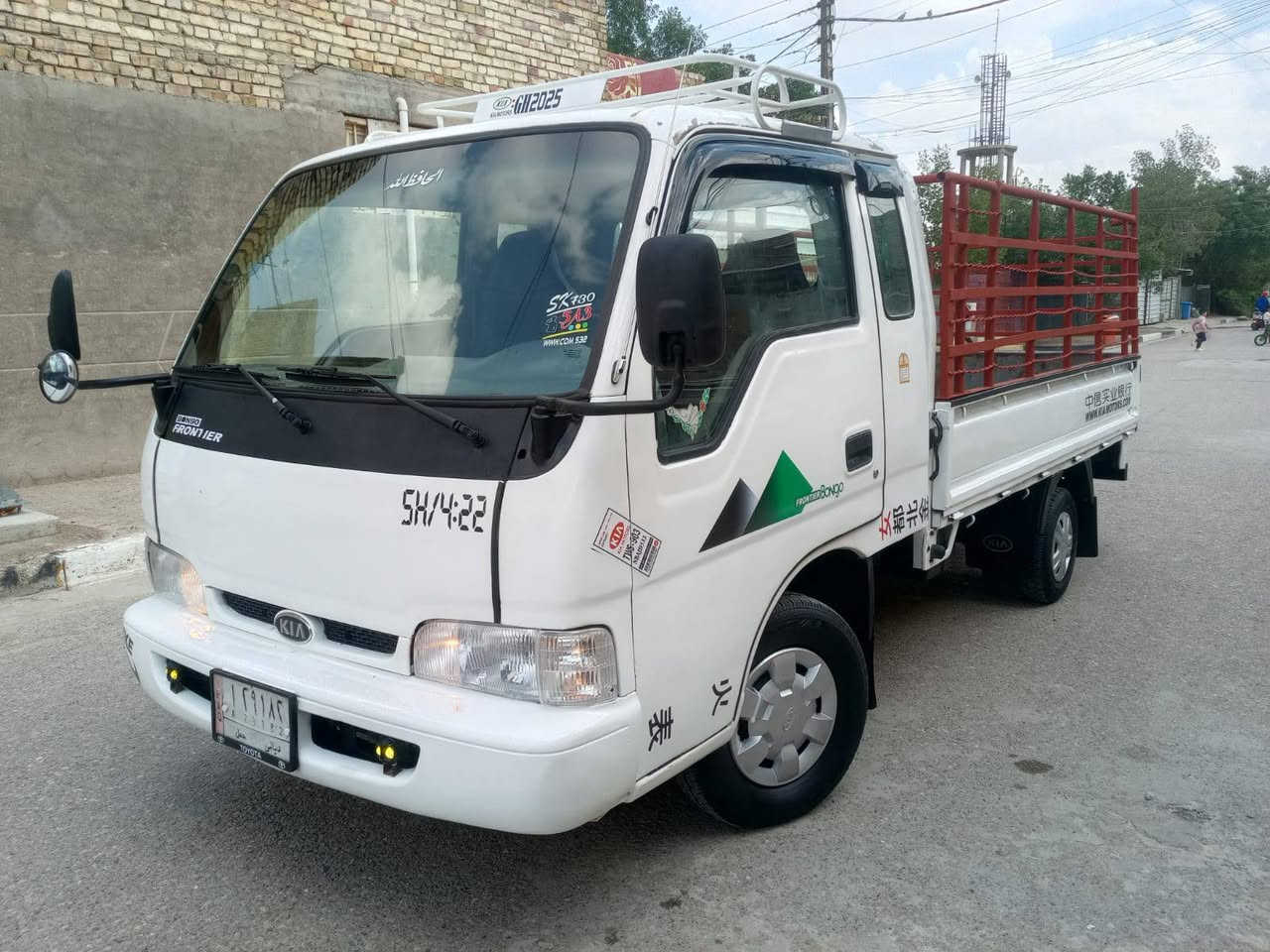 سلام عليكم 🫡 فنتيرة موديل  {1997}رقم ديالئ ألماني مشروع وطني سنوية 27 مكفولة مكينة كير اكسن وشاصي ورقم شاصي ،،كهربائيات كلها شغالة صدر جديد ،،تخم تاير جديد سيارة خير من الله ..العنوان بغداد  ،،{ملاحضة؟ اخوان اني مكلف بنشر السعر اتصل عل رقم } رقم الهاتف ☎️***********
