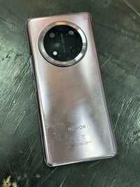 من رخصت الادمن هونر X9c ذاكرة 256 عشوائية 12 بطارية 6600 الجهاز مكفول ...