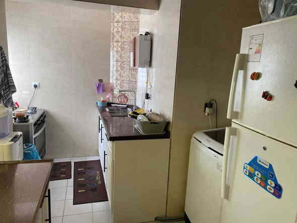 سلام عليكم شقه طابق ٣ بلمصعد شقه البيع معه لاثاث او فارغه شقه مامطلوبه الحد هاذ شهر البيع تفاصيل على رقم مكلف بنشر مبادره ***********
