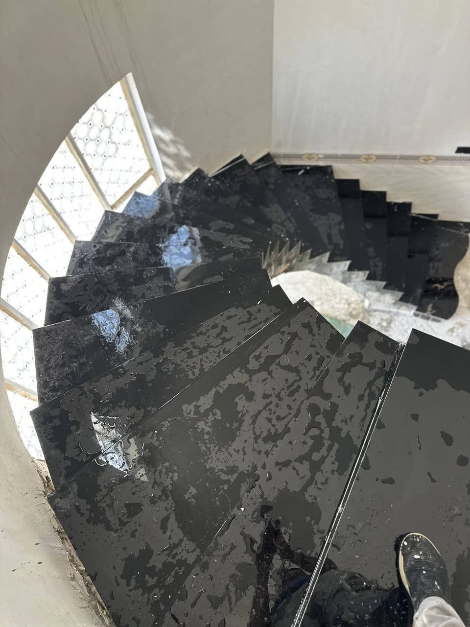 أبو سند لعمل السيراميك والبورسلين وهذه جزء من عملي نشالله ينال اعجابكم ***********
