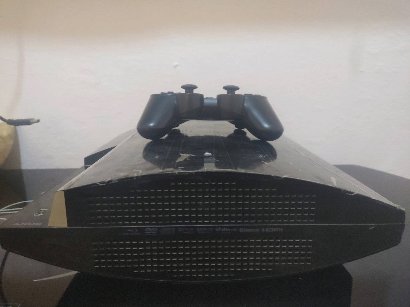 بلي 3 فات جهاز نضيف 99% ويا بدأت ثنين والعاب خمسه وجهاز مهكر ومحدث اخر تحديث ويوجد عليه نضام الهين ومكاتب سعره 85