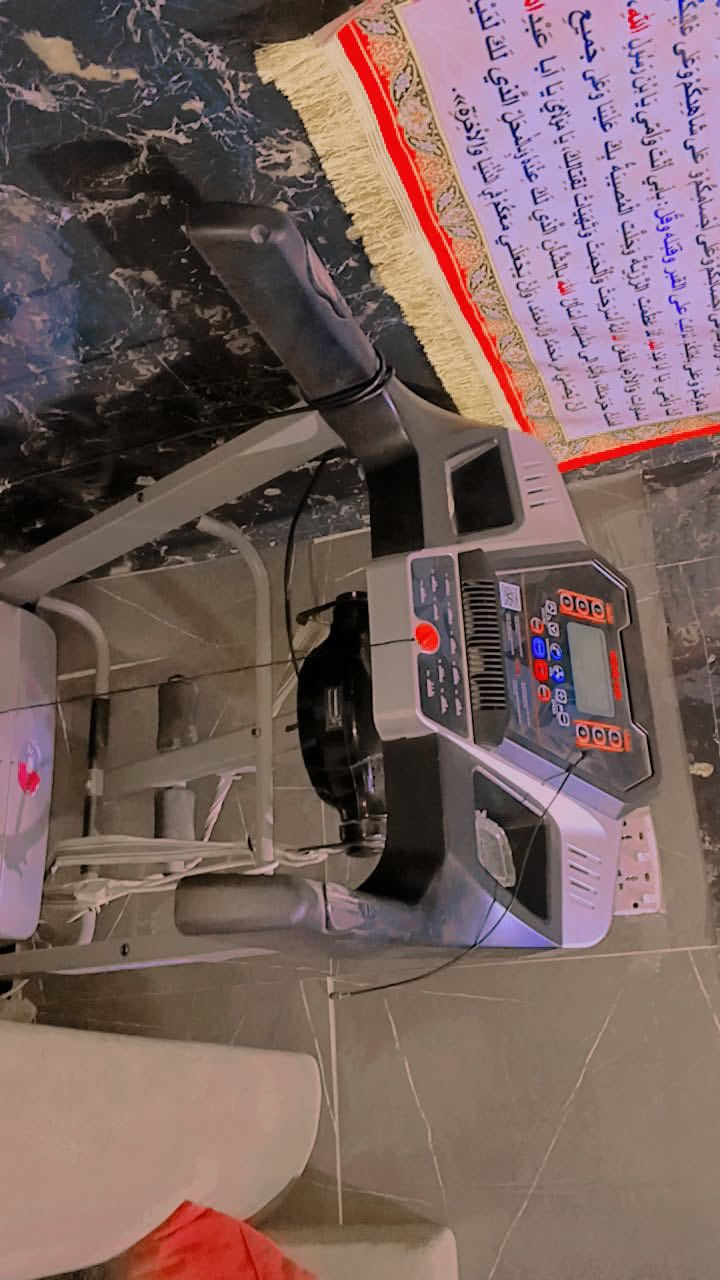 جهاز رياضه للبيع سعره ٢٢٥ ستعمال قليل مكانش مشتل شارع المطبك لاتصال رقم هاتف ***********
