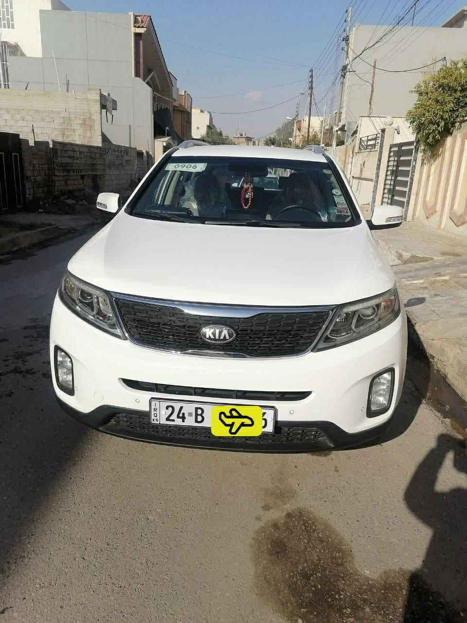 سورتنو 2014
خليجي 
بصمة  ابواب بصمة 
شاشة دچتل  ترحيب  مري شفط 
حساسات. امامية خلفية 
مابيها صبغ  السعر 170وبيها مجال للطيبين
***********
