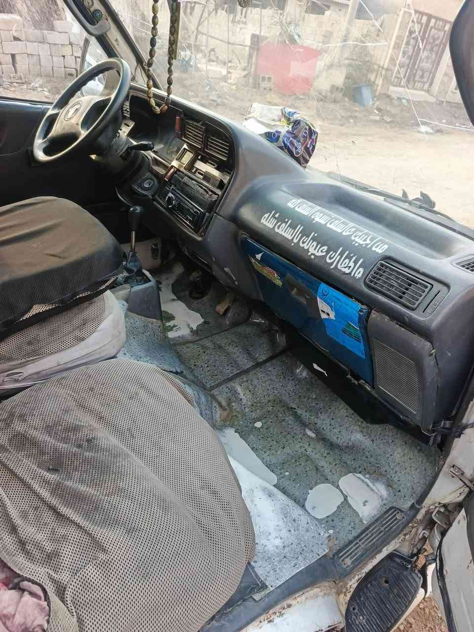 السلام عليكم فتون 2010للبيع مكينه واكسل مكفولات السياره بيها ضربه باب سلايت السعر 53 وبيها مجال رقم نكليزي ب سنويه استفسار ***********
