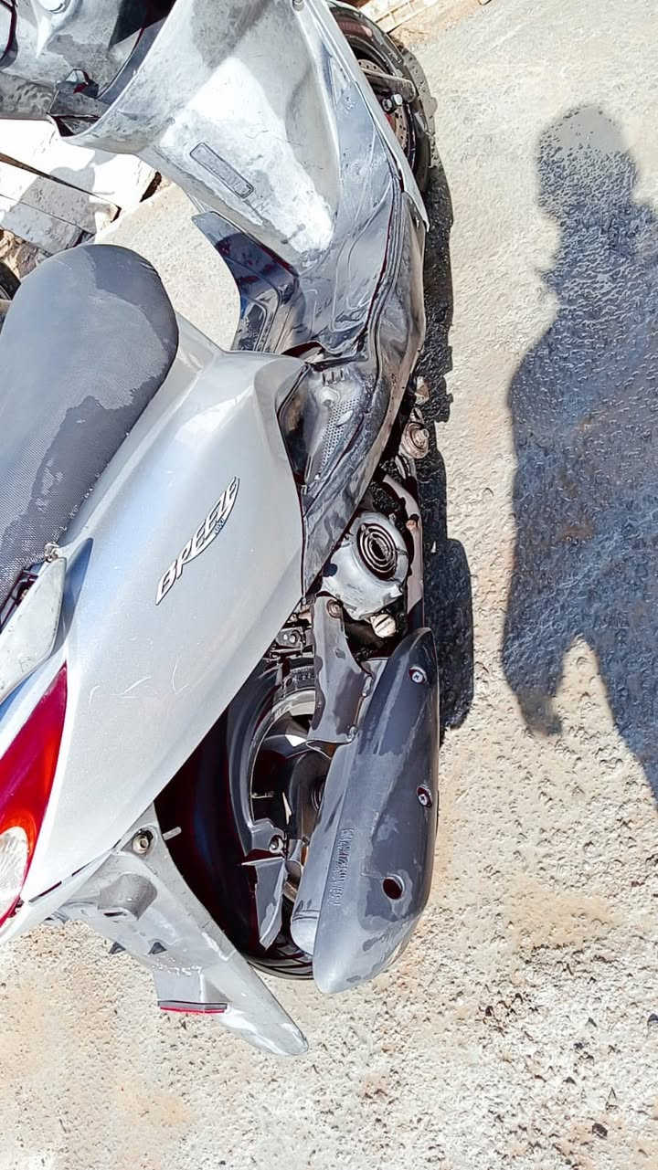 السلام عليكم بريز دراجة بلادية وكاملة نكرة سلف كهربائيات جاهزة مكينة خرسة جيب ليعجبك وتعال افحص فقط كفرات تايوان شرط شخط مابيهن مكاني اعظمية السعر ٦٠٠ للاستفسار *********** موجود واتساب
