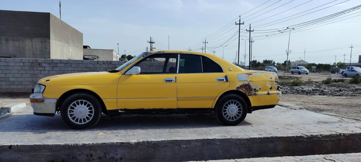 متاح بطه متصل رقم بصره. مكفوله نقل جثه وكص. رسميات كامله محرك كير كفاله حداديه جديده تايرات جدد كهربائيات شغاله كله .سياره نافضه نفض. السعر 28 وبيها مجال .مكاني البصره الهارثه قرب سيد سامي ***********
