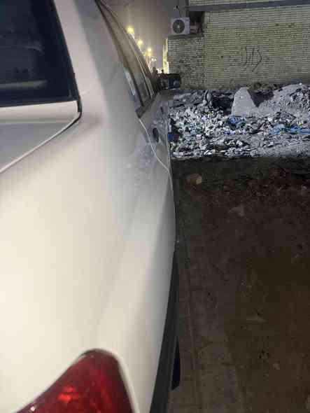 سلام عليكم عندي سايبا موديل 2023 سياره  ضربته بس هاي بل باب غير ما اكو سياره مكفوله كفاله عامه سياره ماشي 30 سياره بعد بحاله شريكه  سعر سياره  72 وبيه مجال مكان سياره بغداد حي اور رقم تليفون ***********
