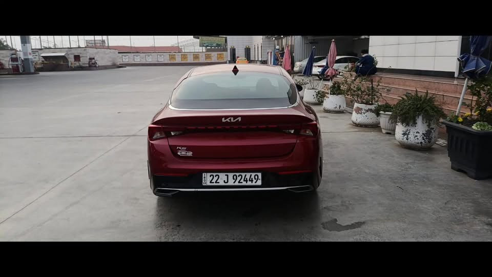 السلام عليكم
للبيع k5 2022
وارد امريكي حادثها جاملغ الامامي جهة السايق بدون دواخل بدون ايرباك حادث جداً بسيط 
سيارة نضيفه وع ايدي رقم اربيل باسمي هزه ورقم وسنويه كلشي جديد تخم تاير جديد 
محرك 1600 توربو 
ماشيه 72 الف 
العنوان الغزاليه او الكاظميه 
*********** هذا رقمي اتصل وبيك خير وتدلل 
السعر 160
