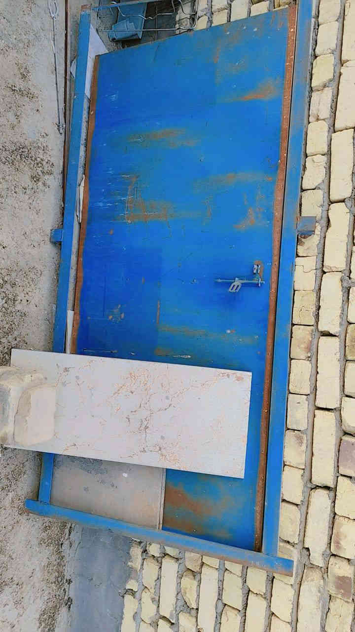 السلام عليكم 
باب سوكاوي سعره 40 دوشك تركي اطفال 20 ميز كوي 10حجله حديد 20كرسي اطفال 20 ***********
