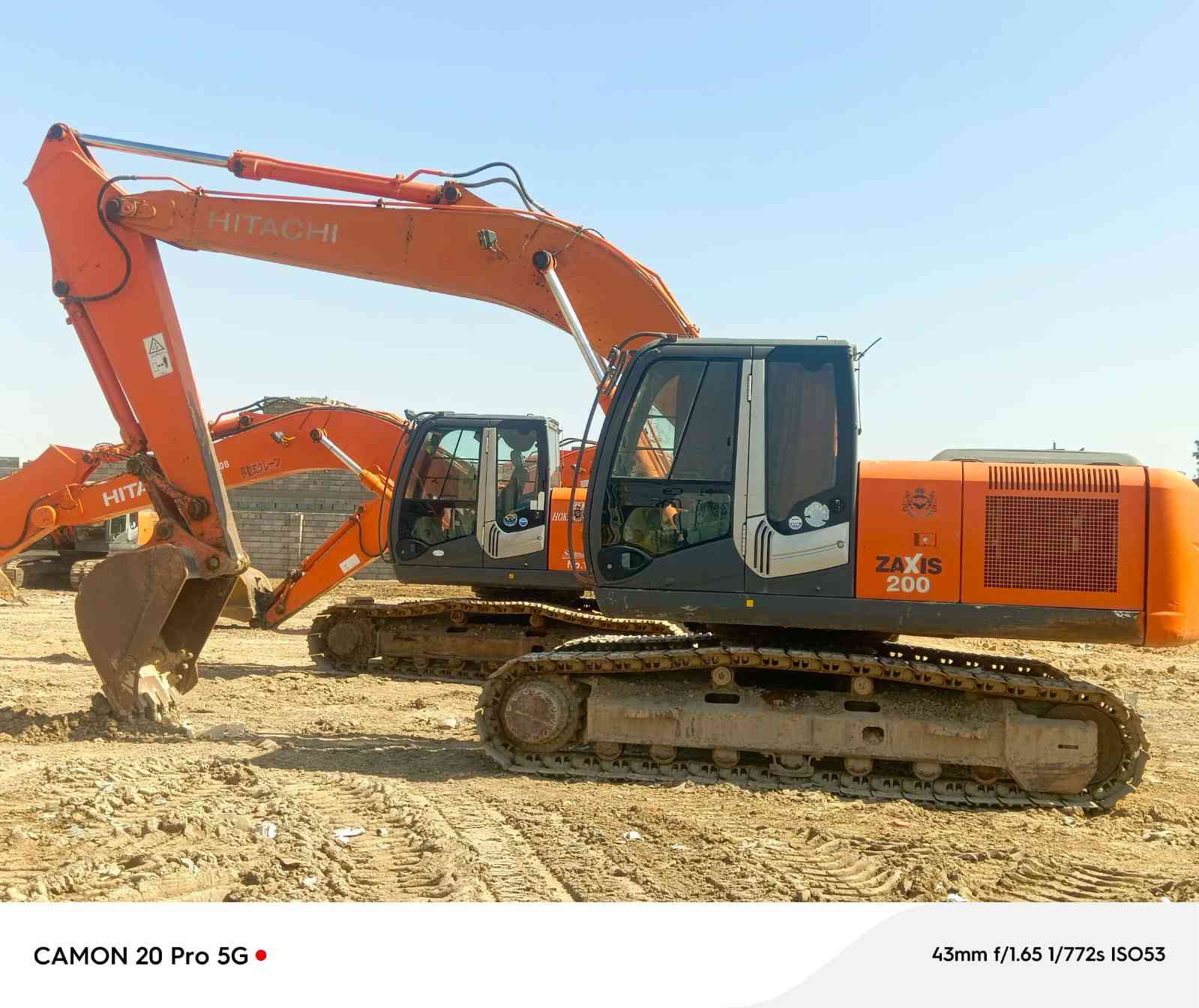 السلام عليكم حفاره z3 للبيع الاستفسار ***********
