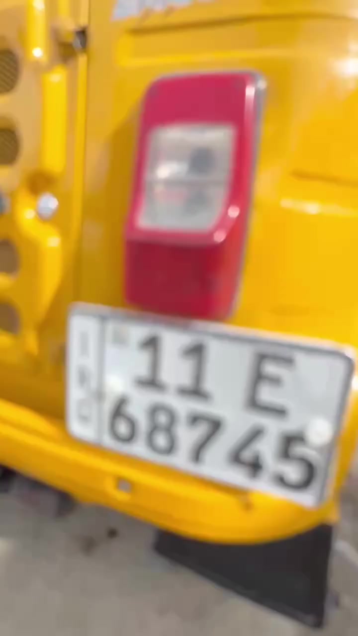 تكتك كفاله عامه بس دواسات معمره شرط مكينه ما فتوحه رقم بغداد موديل 20 رقمي ***********
