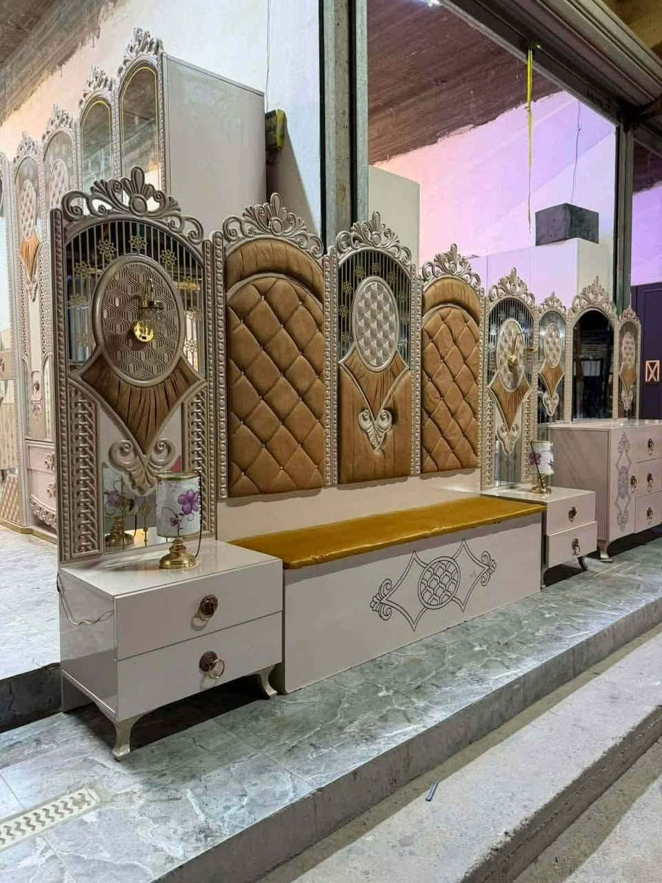 غرفة تركية للبيع ٩ قطع
شي فخم ونازك 🤍


**إذا كنت صاحب هذا الإعلان وتريد حذفه لأي سبب، رجاءا أرسل رسالة إلى الدعم الفني**