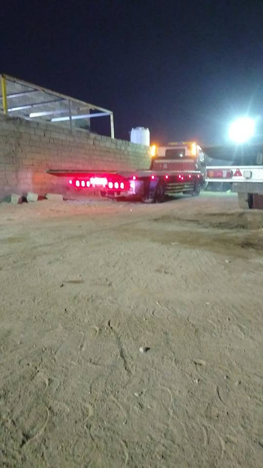 سطحة مازدة موديل 2000 جاهزه للعمل  كلشي شغال بيها بدون تبريد السطحية ياباني نزال ***********
مكان السيارة البصرة البصرة, العراق
