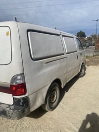 كيا بريجيو • ٢٠٠٤ • شغّال