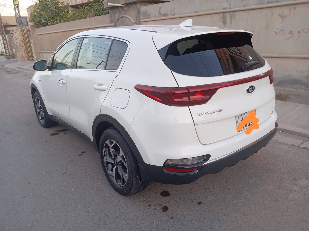 السلام عليكم
سبورتج ٢٠٢٠ امريكي شبه مواصفات بدون تنته وبصمة السيارة حادثهه موجود بالصور ماشية ٨٣ الف السعر ١٧٠$ بأسمي وتحويل مباشر مكاني الفلوجة للاستفسار الاتصال على الرقم ***********
