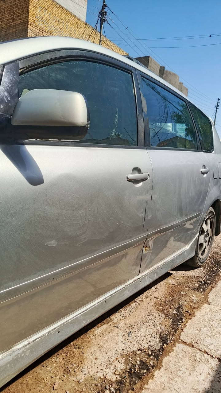 السلام عليكم.. سيارة ابصم للبيع موديل 2001 سيارة مگفوله ماعدى الطخه الي بالباب ( واضحه بالتصوير) السعر 95 ورقه.. العنوان ميسان / قضاء المجر الكبير / حي الصدرين / قرب مدرسه الهاجر للاستفسار رقم الموبايل *********** 
موجود بي واتساب
