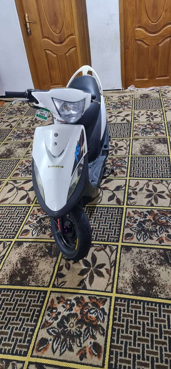 دراجه ماكس عدله كفاله عامه
ختم واحد كله كله شغاله رمبه 
سعر 1150الف قفل دراجه بجيس 
عنوان البصره ابو الخصيب شارع الوسطي 
***********
