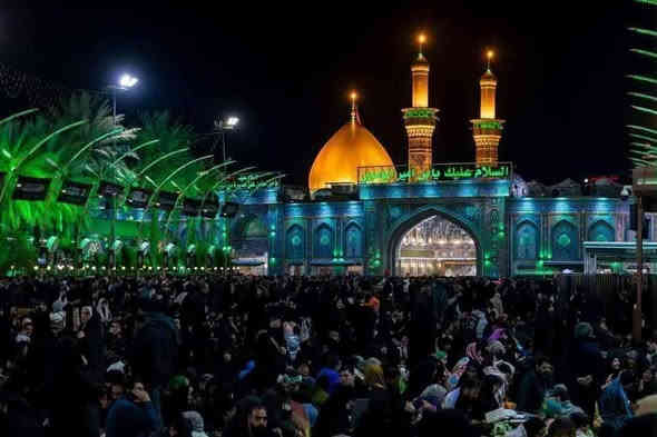 📢ياالله ياالله ياالله ياالله...
( سارعوا بالحجز آخر 7 مقاعد لبرنامج يوم غداً ) 
#اللهم_صلِ_على_محمدٍ_والِ_محمد
#تعلن "حملة ابو رضا للعتبات المقدسة🏴" في المناذرة والنجف والكوفه زيارة الى المراقد المقدسة... (حملتنا للعوائل فقط) 
⚫برنامج يوم السبت المصادف 29/11/2025
◾️زيارة كربلاء المقدسة "ع"
◾️زيارة العلويه شريفة "ع"
◾️زيارة الامام زيد بن علي "ع"
#سعر النفر 10 الف #الانطلاق الساعة 7:00 صباحاً
⚫مكان التجمع:
1⃣ ثورة العشرين قرب فندق زمزم 
2⃣ نفق ميسان نفق المختار 
3⃣ قرب مستشفى ابن ابلال 
( ملاحظه حملتنه عوائل فقط عوائل فقط ) 
"النقل في باصات حديثة  VIP "
للحجز والاستفسار مراسلة الصفحة او الاتصال على الرقم التالي:
#واتساب ***********📞
