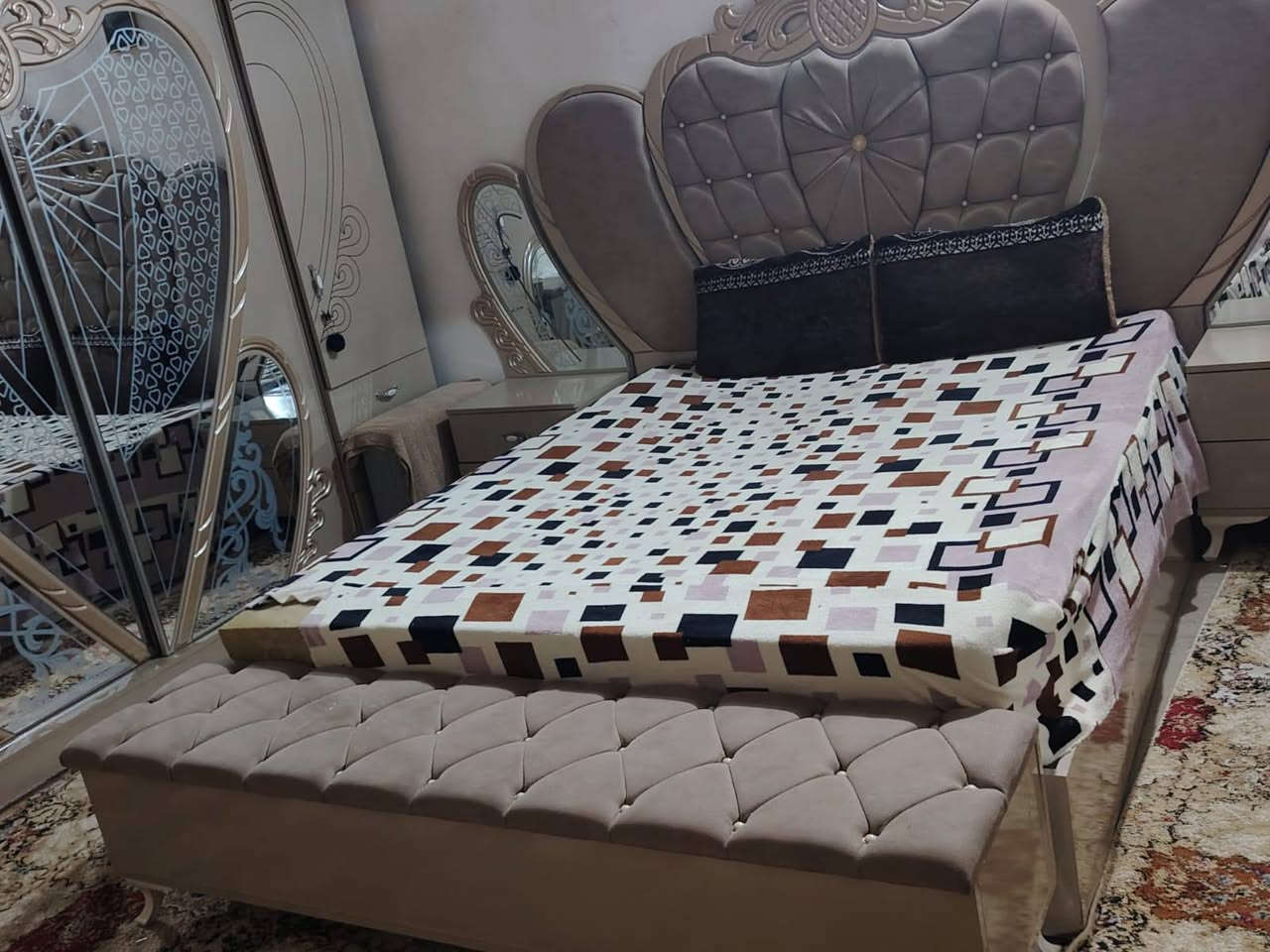 غرفة نوم تركي ملكي 9 قطع نضافة 90 بل 100 العنوان قضاء الحويجة حي العسكري سعر 500 وبي مجال بسيط الحويقة, كركوك


**إذا كنت صاحب هذا الإعلان وتريد حذفه لأي سبب، رجاءا أرسل رسالة إلى الدعم الفني**