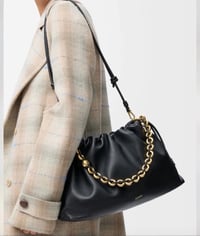 ماروني • جلد طبيعي • قطعة أصلية