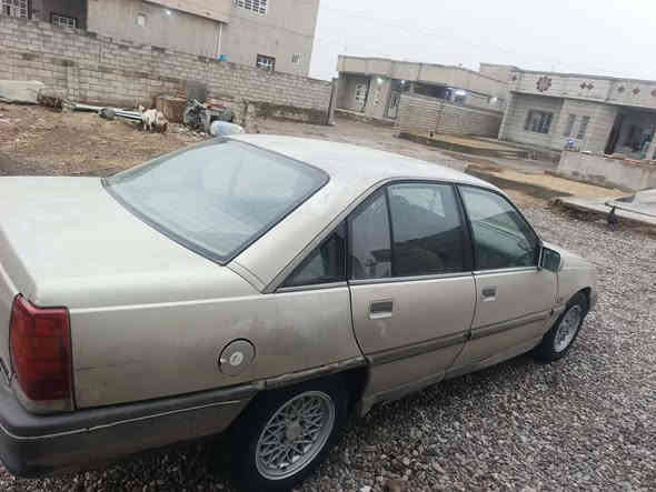 السلام عليكم مكلف بلنشر اوبل اوميكا للبيع موديل 88حجم20 كير تماتيك شرط سياره بلادي باسمي داخل جديد شرط بدون خياس كهربائيات كلهه شغاله تايرات جدد شرط وكاله تحويل السعر 35وبيهه مجال ***********
