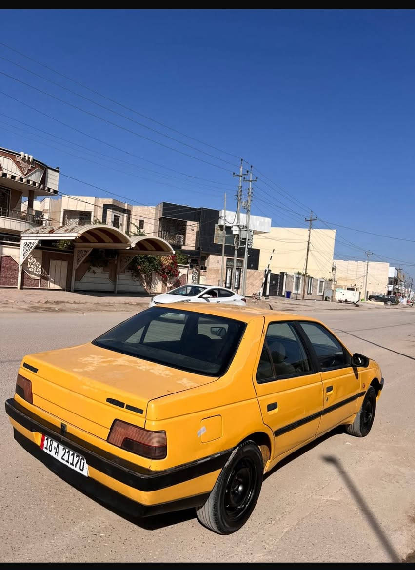 السلام عليكم
بيجو 405 موديل 2012

كامله وجاهزه بدون صبغ 
مكينه كير حداديه جاهزه 

المكان بابل 
الرقم ***********
