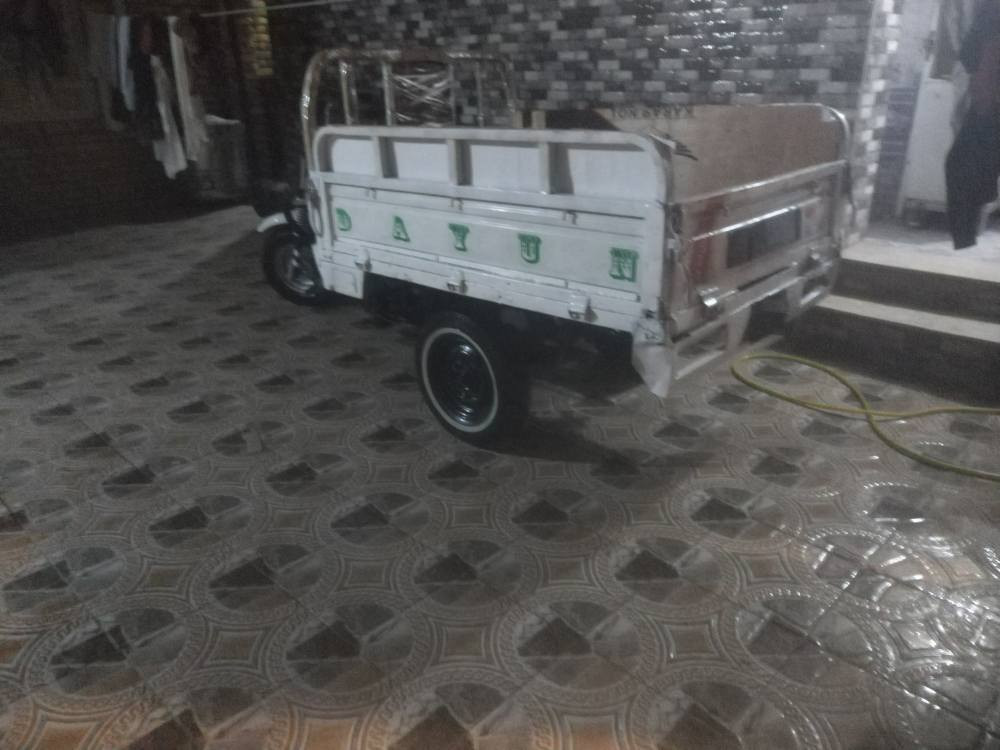 سلام عليكم ستوته للبيع موديل 19 وراق كامله محرك جديد توير جداد جاهزه مكان ناصريه مركز شراي يتصل *********** سعر خاص
