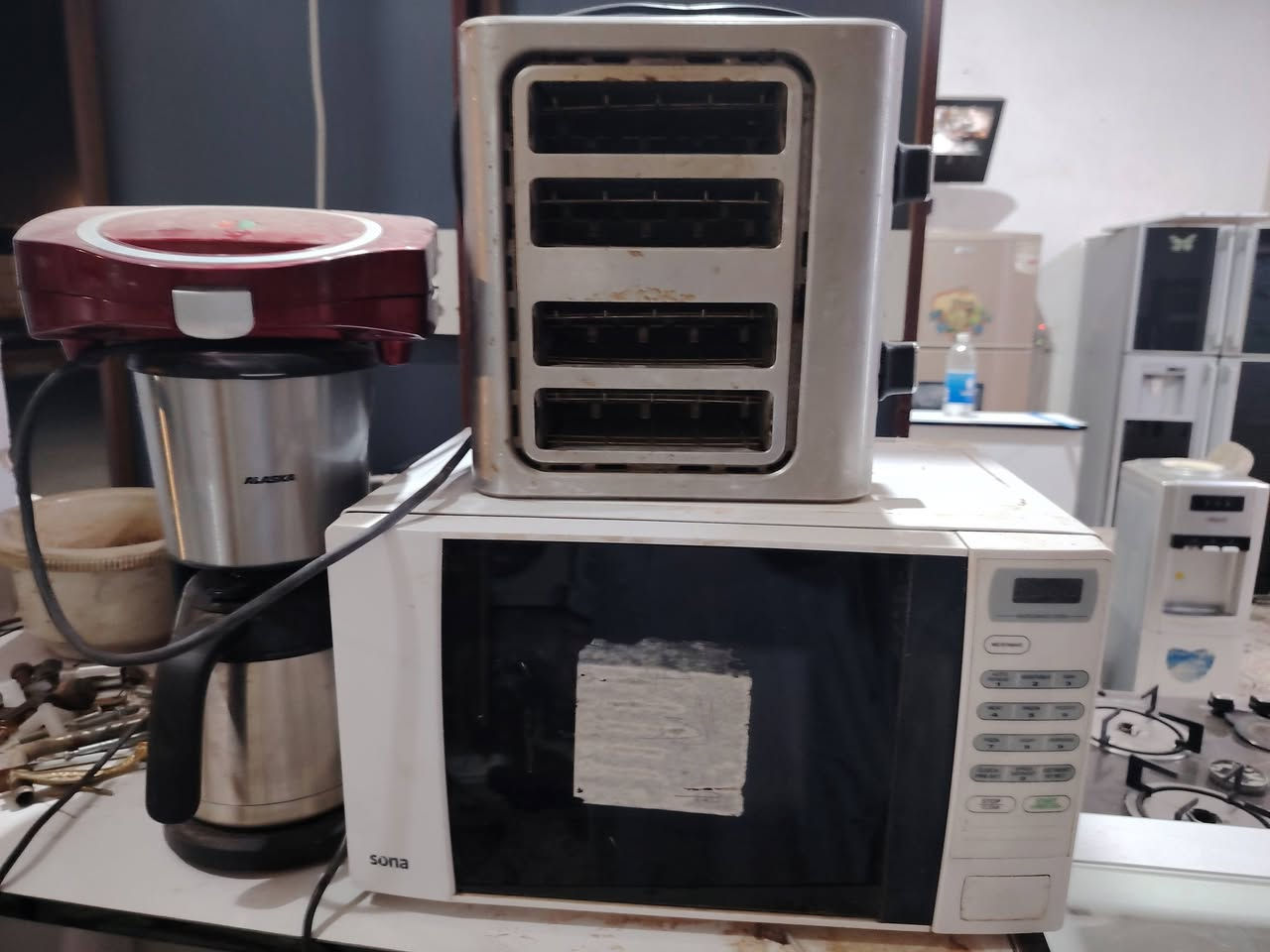محلات البركه لبيع وشراء المواد المنزلية رمادي ٥ كيلو بضهر محطه خلف الطرموز على الخدمي للتواصل *********** واتساب
