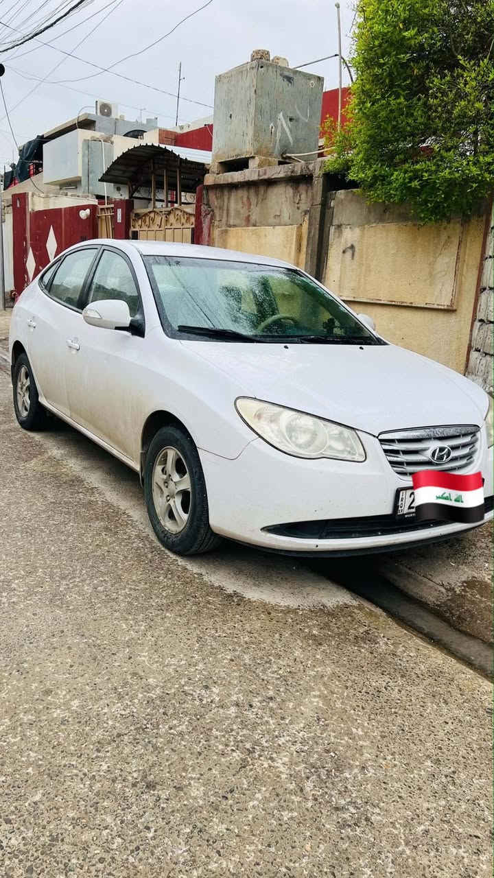 للبيع إلنترا موديل ٢٠١١ رقم دهوك جديد كير عادي السياره بسمي سياره مكفولة كفاله عامه بدون صبغ  مكاني الموصل الأيسر للتواصل ***********/***********
