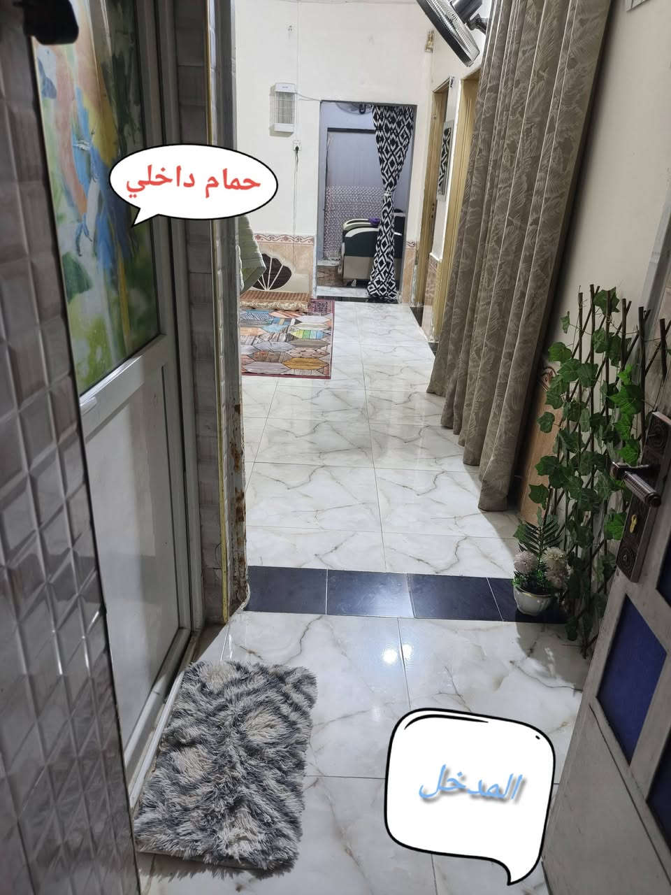 بيت طابو صرف مساحة150م طابق واحد  سقف عكاده يحتوي  من غرفتين  وصاله واستقبال ومطبخ وحمام داخلي  وطرمه مسقفه تدخل سياره  ومجمع صحيات مكانه الاسكان الجمعية خلف مدرسة العابد والايمان قريب ع حسينية خيمة احزان الهواشم   مطلوب اسكان 70 مقدمن 80 السعر 145 قفل للاستفسار عل رقم *********** واتساب او فيس متواجد
