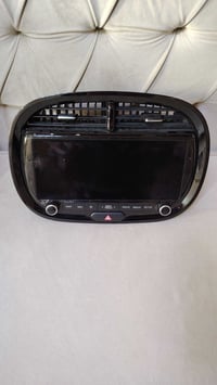 شاشه للبيع كيا صول 2025 شغاله مال فول مواصفات 07804486217