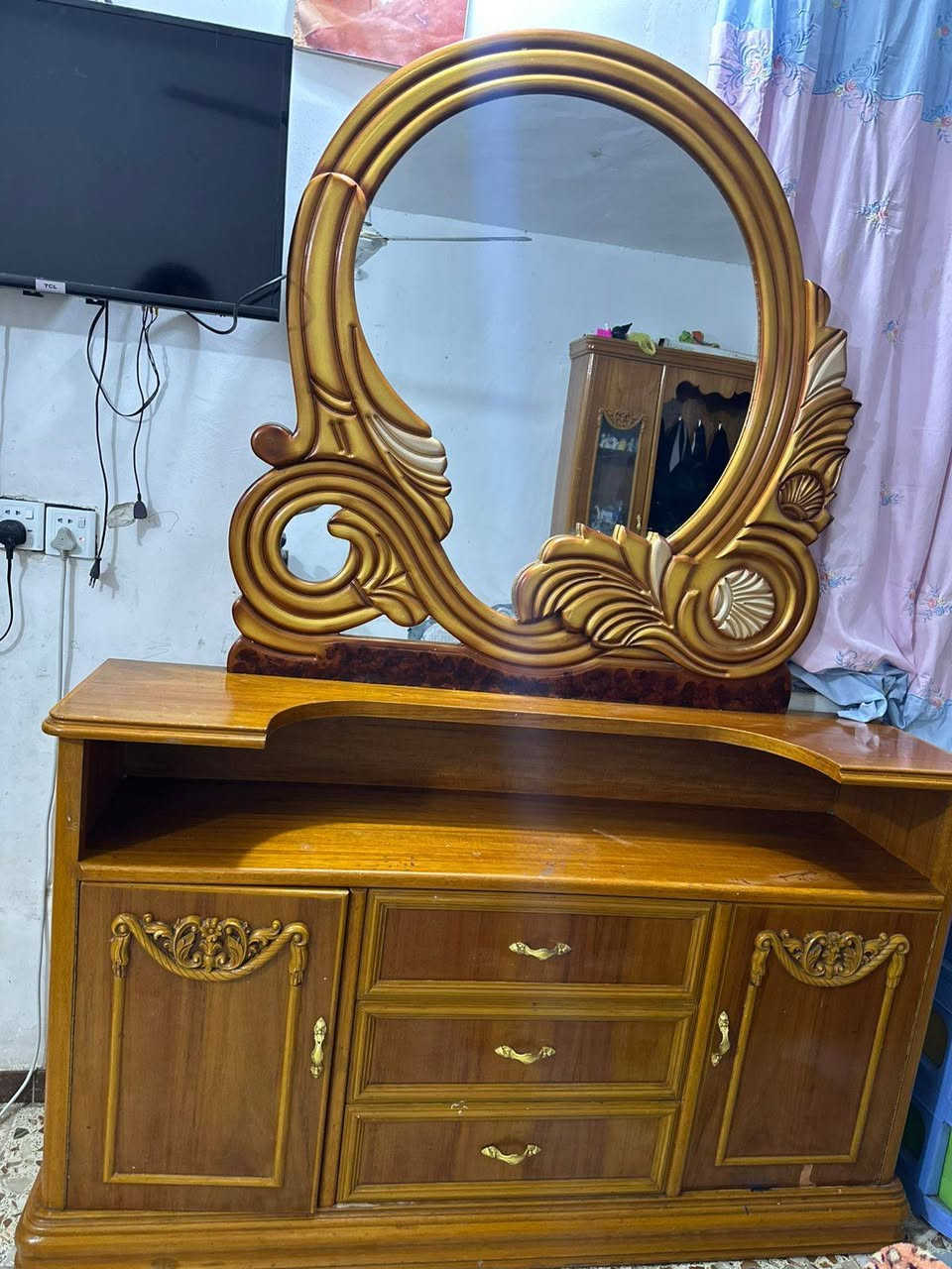 غرفه صاج عراقي نضيفه بدون كنتور عنوان نجف اشتراكي سعر ٣٢٥ وبيها مجال للشراي لاستفسار مراسله وتساب
@***********
