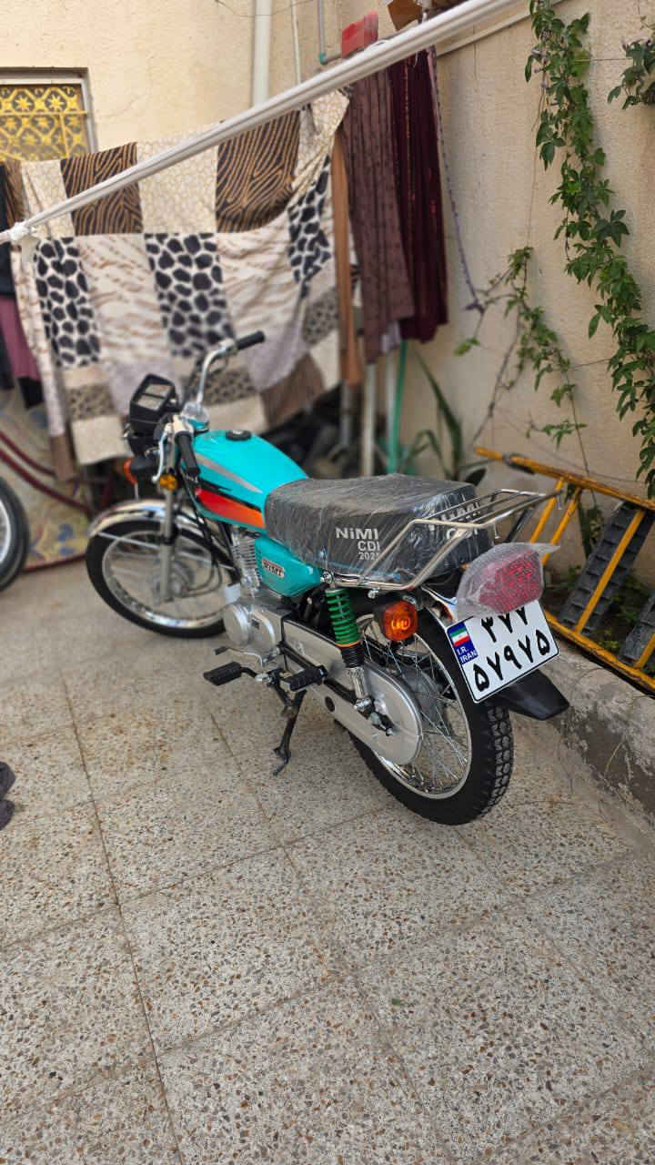 للبيع
دراجة نامه وكيل بعدها زيرو اول تبديله دهن بعدها ما ساحكه مكفوله كفاله عامه شخط مابيها صار ٢٠ يوم طالعه من الوكيل. اوراق. مكاني العماره ابو رمانه. السعر 950.للاتصال ع الرقم ***********
