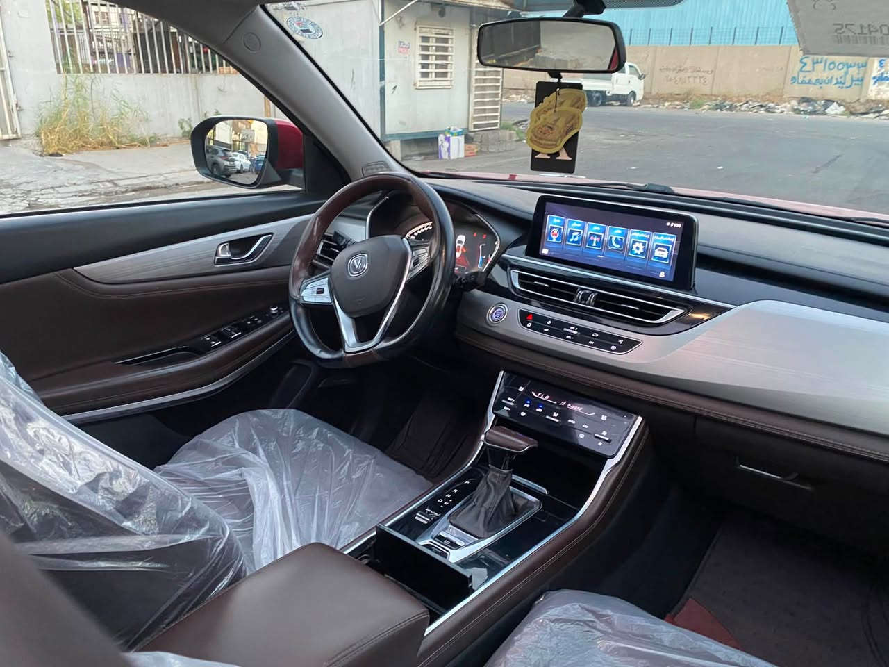 ‏Changan cs75
2019

سلام عليكم 

شانجان cs75

موديل 2019

السيارة جديد بل باكيت

رقم دهوك بسمي تاعويل وكاله مباشر رقم وسنوية جديد

سيارة كلين 

مكفول كفاله عامه دعامي لل دعامي شرط

كير ومحرك بلشرط

محرك 1800 توربو

سيارة فول مواصفات 1/1 

مقاعد جلد وكهرباء مع تدفئة وتبريد للمقاعد الأمامية 

تبريد قطعتين

تحكم ستيرن 

شاشة تحكم والكيج الرقمي هم شاشة

كامرة امامية خلفية وجوانب 

مري شفط

تحكم ستيرن

السيارة دفع رباعي 4✖️4

نظام نزول المنحدرات

سايد بريك كهربائي

نظام اوتو بارك

سقف السيارة بانوراما

اشارات ترحيبية بلأبواب

ثلاجة

والباقي واضح بلصور

مكان السيارة.  أربيل 

سعر السيارة  112$  وبيها مجال

للأتصال :

***********

وتس أپ. موجود 

للاستفسار اكثر خابر رقم

مكفوله كفاله عامه
