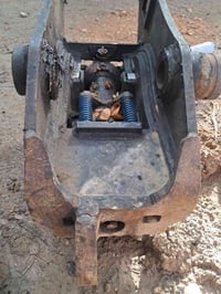 كماشة جي سي بي • جديدة • ميكانيكه