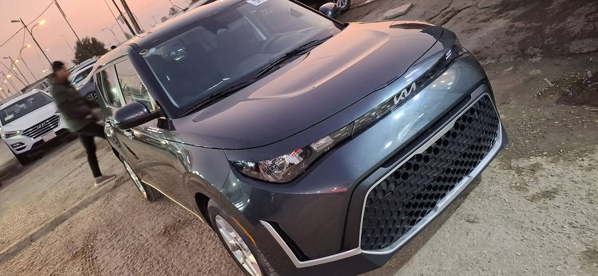 السلام عليكم كيا صول دخول جديد بدون حادث السيارة لك مديل 2025 تحكم قيادة ذاتية كامرات رادارات شرط برغي ممفوح بيها شخط ممشخوطة افحص وين ميعجبك للتواصل ***********
