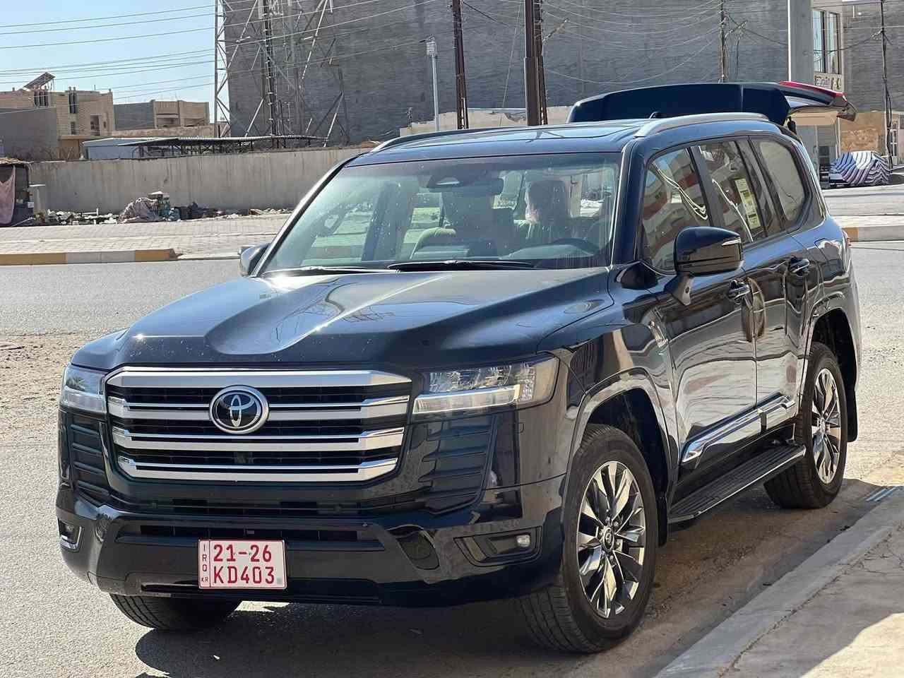السلام عليكم 
لاندكروز للبيع GXR 
موديل 2026
سياره كاتي/ وارد بريم 
بوب شفط / كراسي كهربائية 
رادار
ماشية 8267
سياره مكفولة كفالة عامة 
مكان سيارة صلاح الدين بيجي 
الاستفسار اكثر ***********

