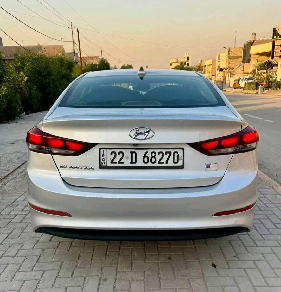 النترا 17وارد امريكي حادثها قبق جنطه فقط
بدون ايرباك بدون دواخل بدون لغود 
الباقي مكفول من الصبغ والبارد 
السياره جديده ماشيه 72الف 
مابيها نقص       موصفات 
شاشه كبيره بلاديه تدعم كار بلاي 
كامره خلفيه دواره فول تحكم ستيرن 
مانع انزلاغ    3انضمهة قياده 
ايكو.   نورمل.   سبورت.  مكينه 2000 
دوش مكفوله.    الكير ATالمرغوب مكفول للاستفسار ***********مكانه بغداد
