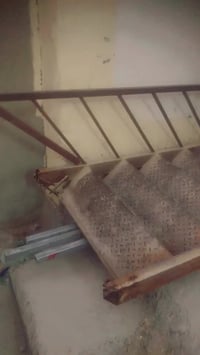 درج للبيع  السعر ١٥٠ المكان المشتل شارع المطبك 07779890786