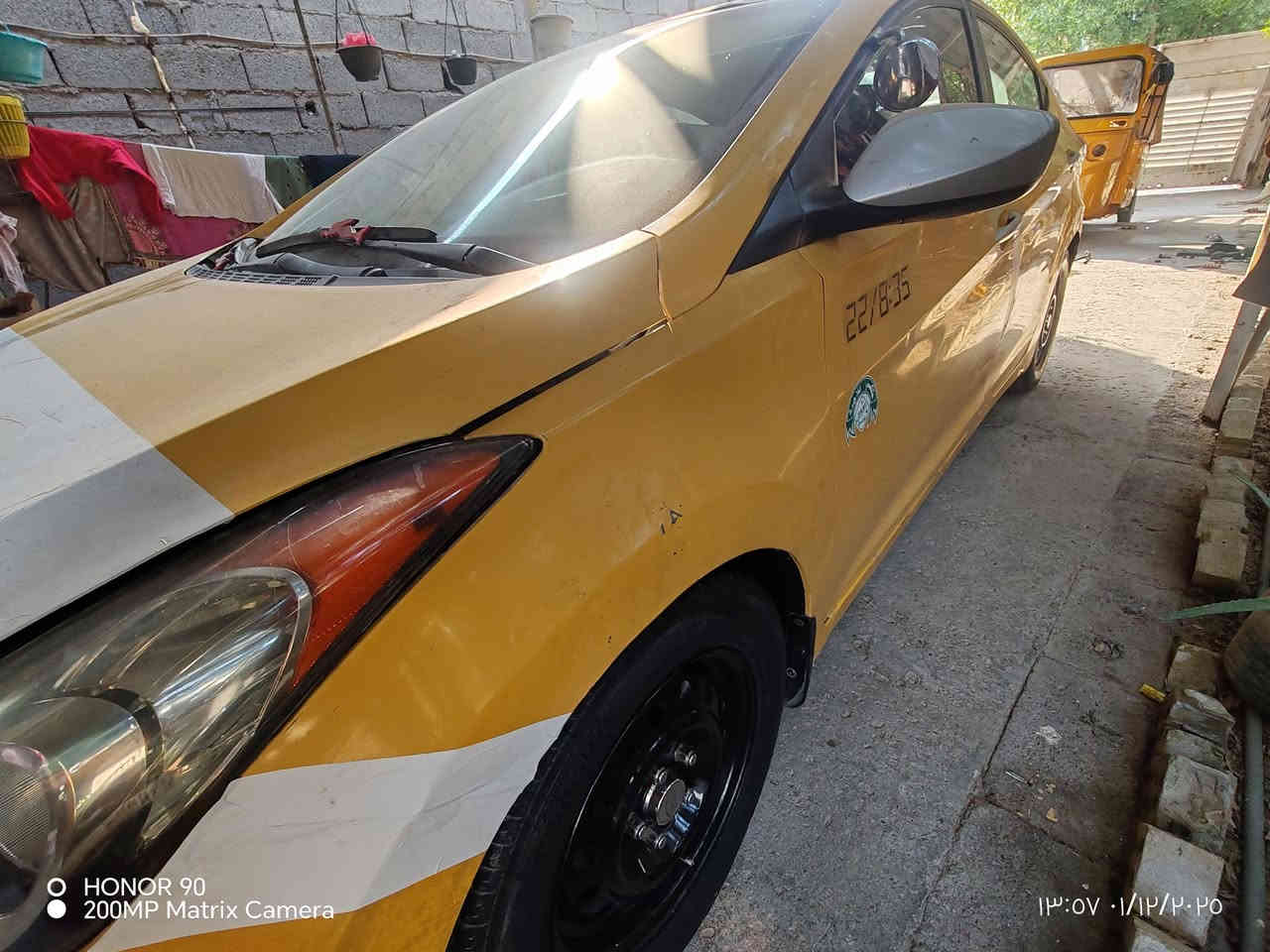 سلام عليكم النترة موديل 12 بسمي رقم انكليزي بغداد 
السيارة ليبلا واحد حادثهة باب سايق نفسة راجع 
بدون دواخل وبدون  ايرباك 
مكينة 1800 دوش  السيارة اي نقص مابيهة 
تايرات فوك النص عمر صدرهة ناعم 
والباقي كدام عينك 
السعر 95 وبيهة مجال
عنواني البياع تقاطع درويش المعالف 
***********
