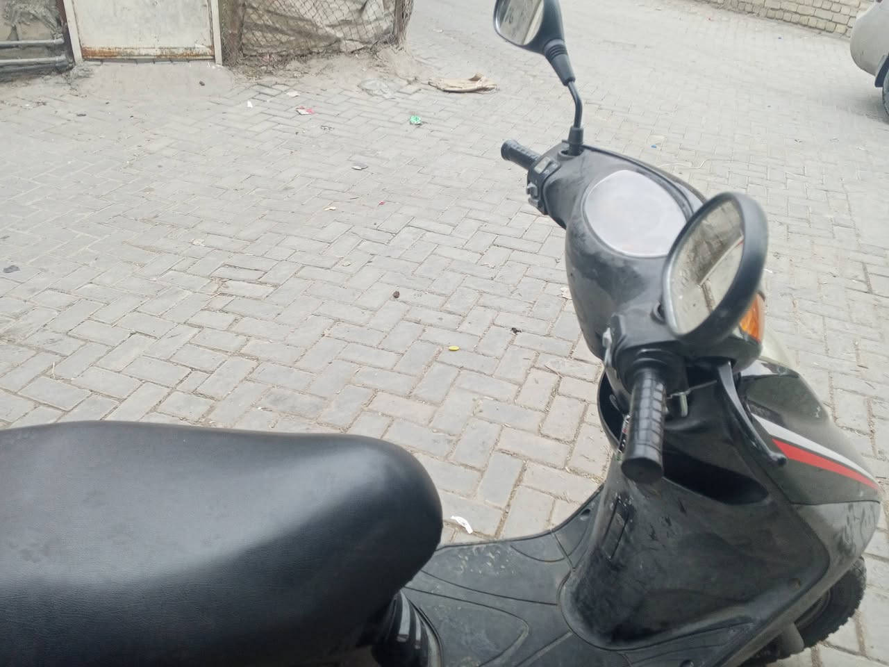 السلام عليكم دراجه بريز مكفوله من كل شي اعتبره وكاله بس كفر تايواني السعر ٧٠٠ وبيه مجال الرقم ***********
